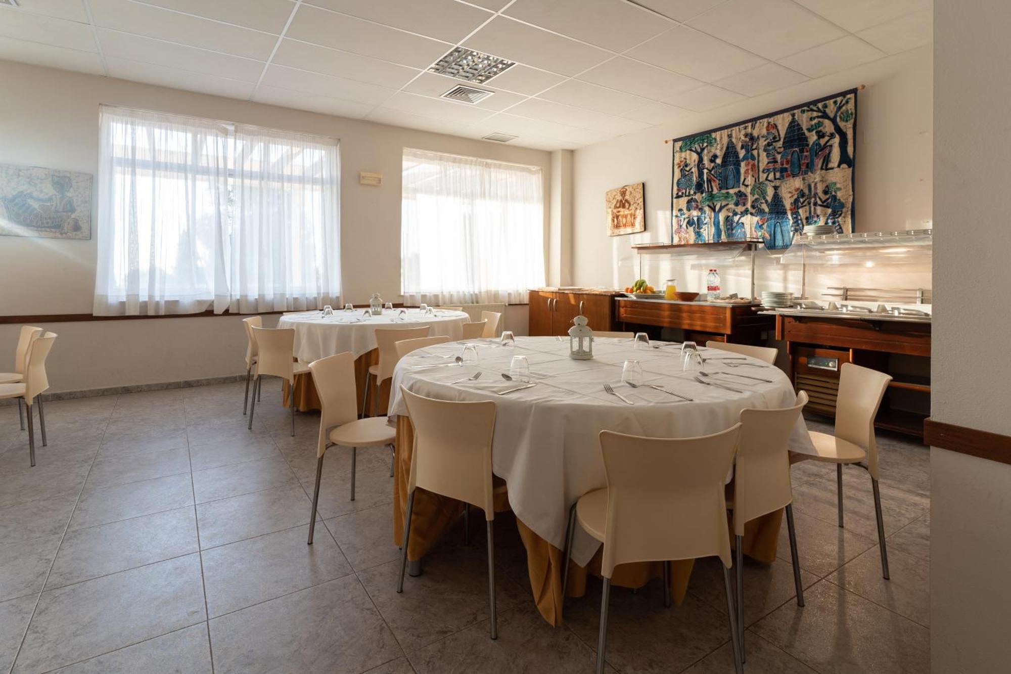 Costablanca Explore Hostel Sports & Events ลามารีนา ภายนอก รูปภาพ
