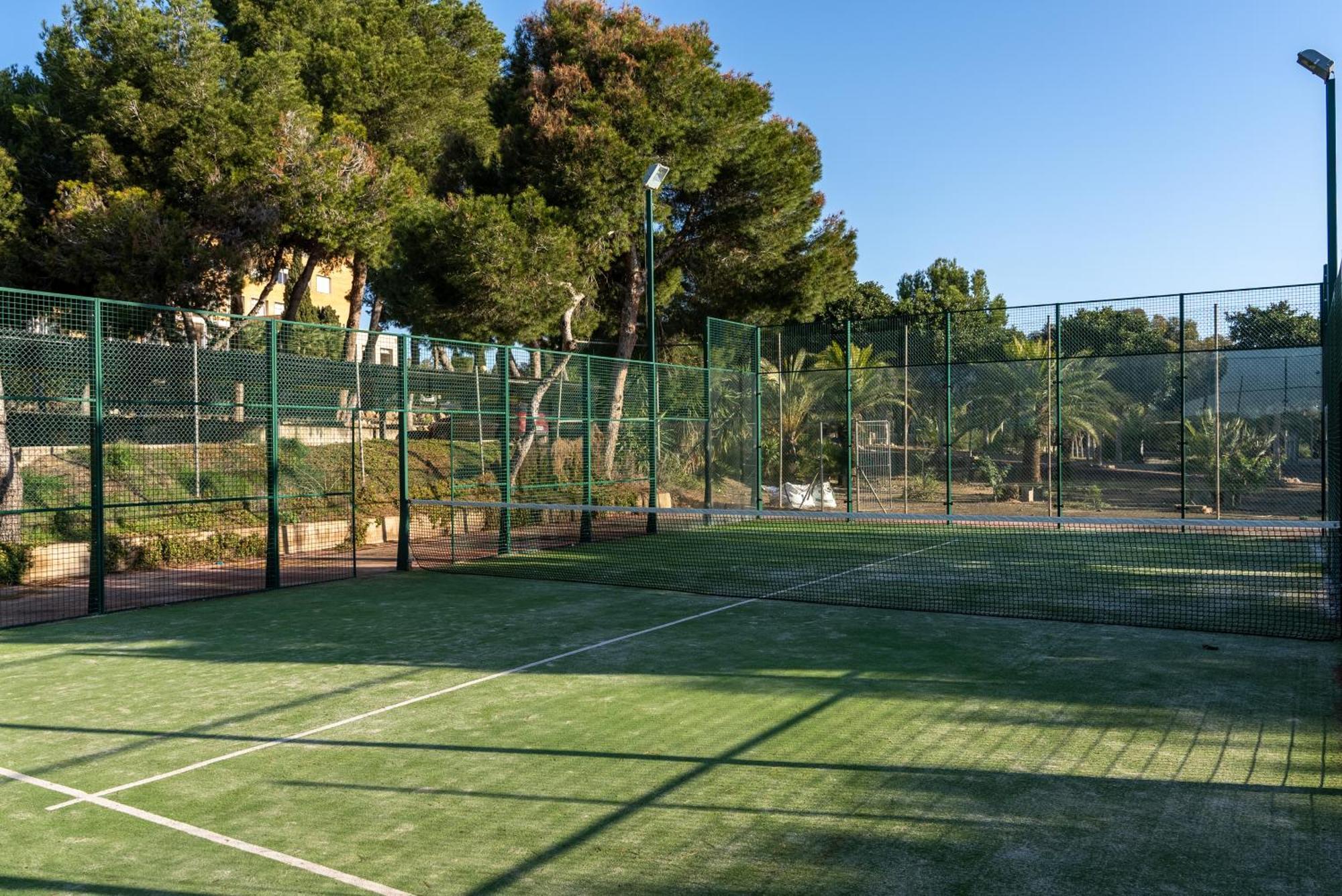 Costablanca Explore Hostel Sports & Events ลามารีนา ภายนอก รูปภาพ