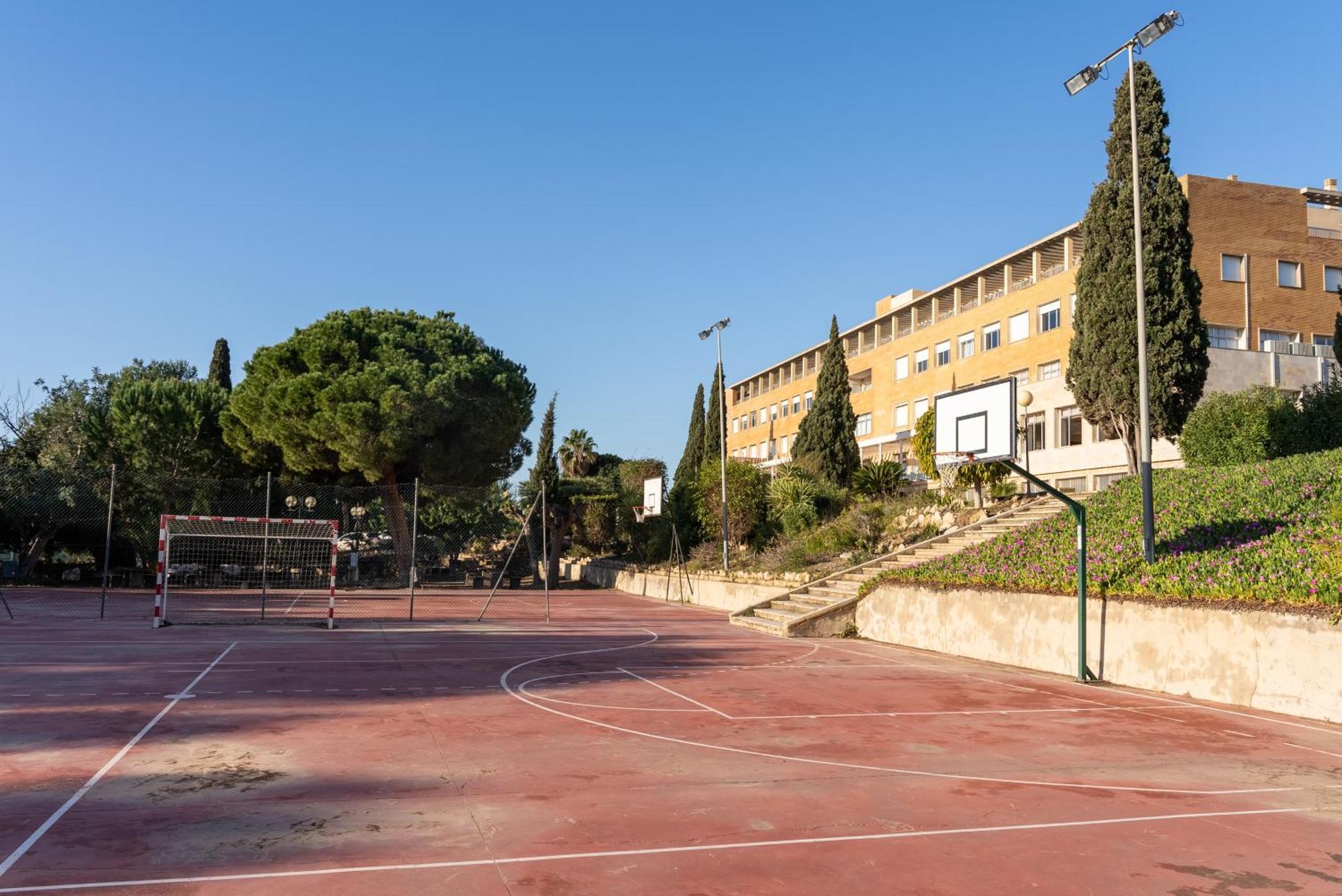 Costablanca Explore Hostel Sports & Events ลามารีนา ภายนอก รูปภาพ