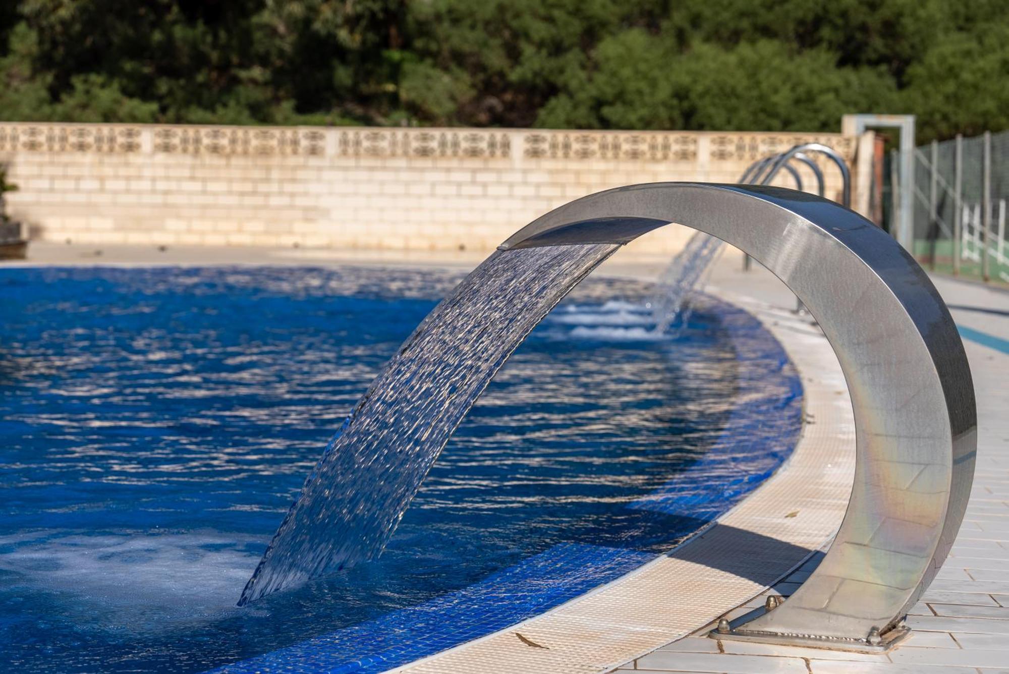 Costablanca Explore Hostel Sports & Events ลามารีนา ภายนอก รูปภาพ