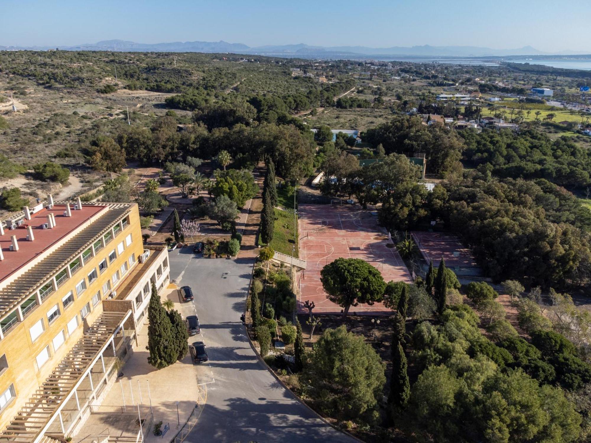 Costablanca Explore Hostel Sports & Events ลามารีนา ภายนอก รูปภาพ